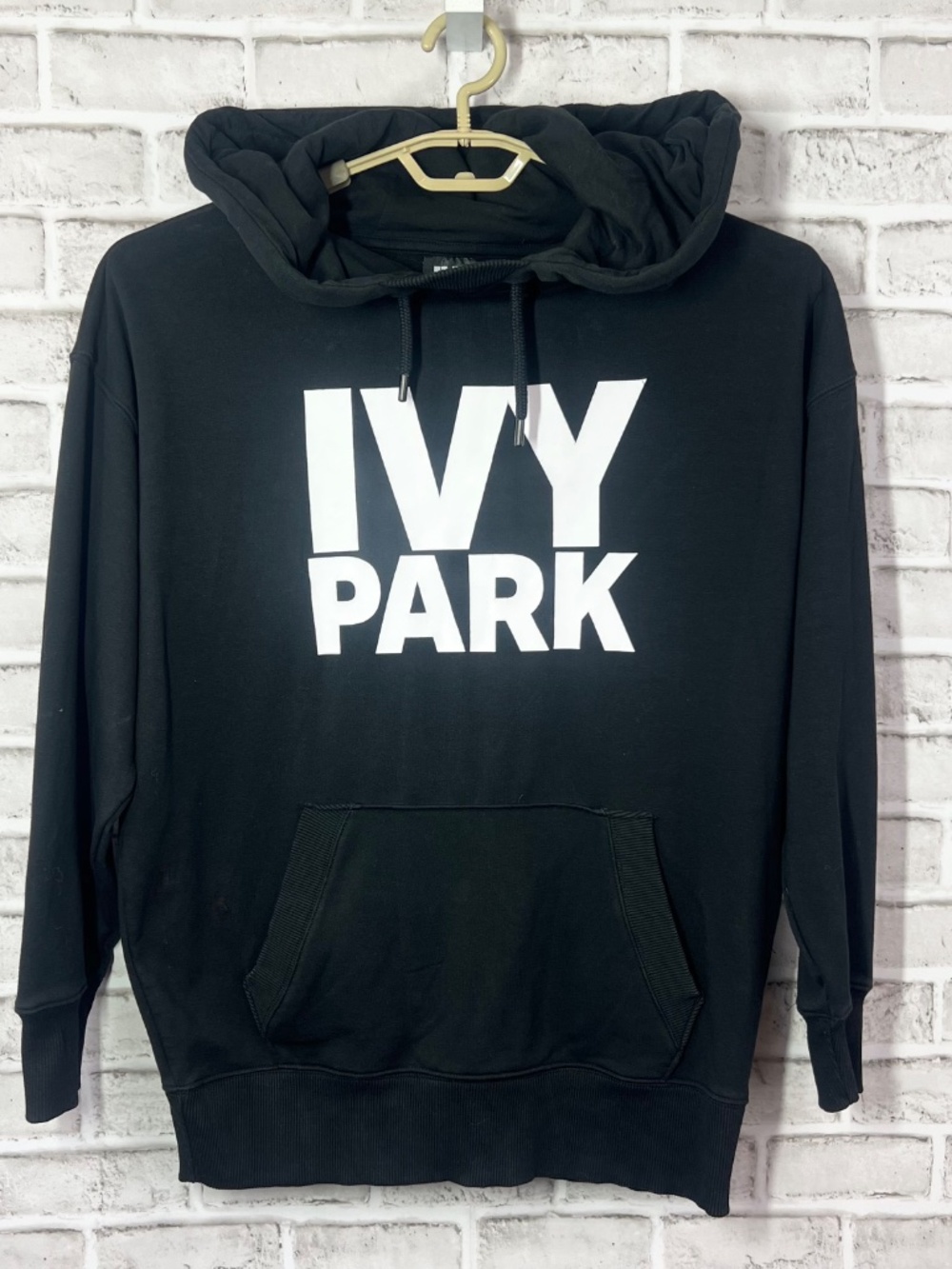 IVY PARK • Black Logo Pullover Hoodie S Oversized Graphic Sweatshirt Beyoncé - Picture 2 of 9